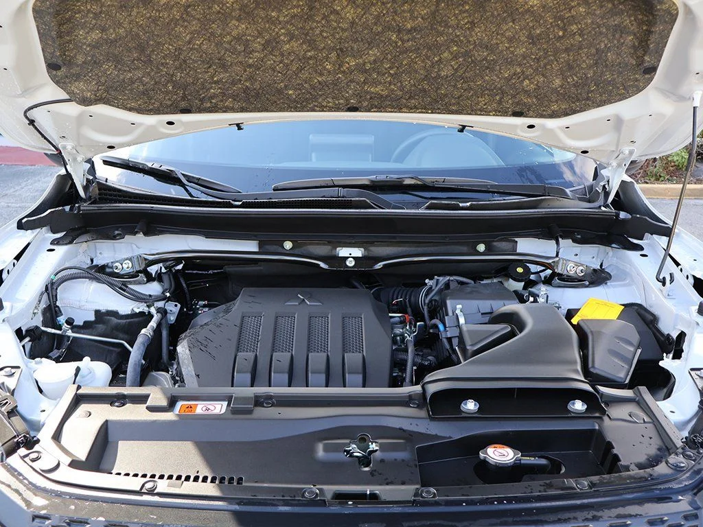 2026 Mitsubishi Eclipse Cross LE - Photo 16