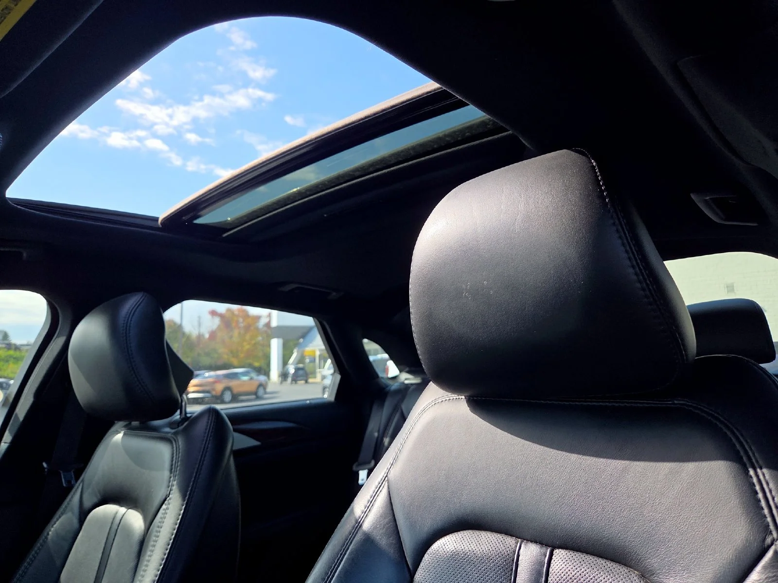 Used 2017 Lincoln MKZ Reserve with VIN 3LN6L5FC5HR619510 for sale in Beachwood, OH