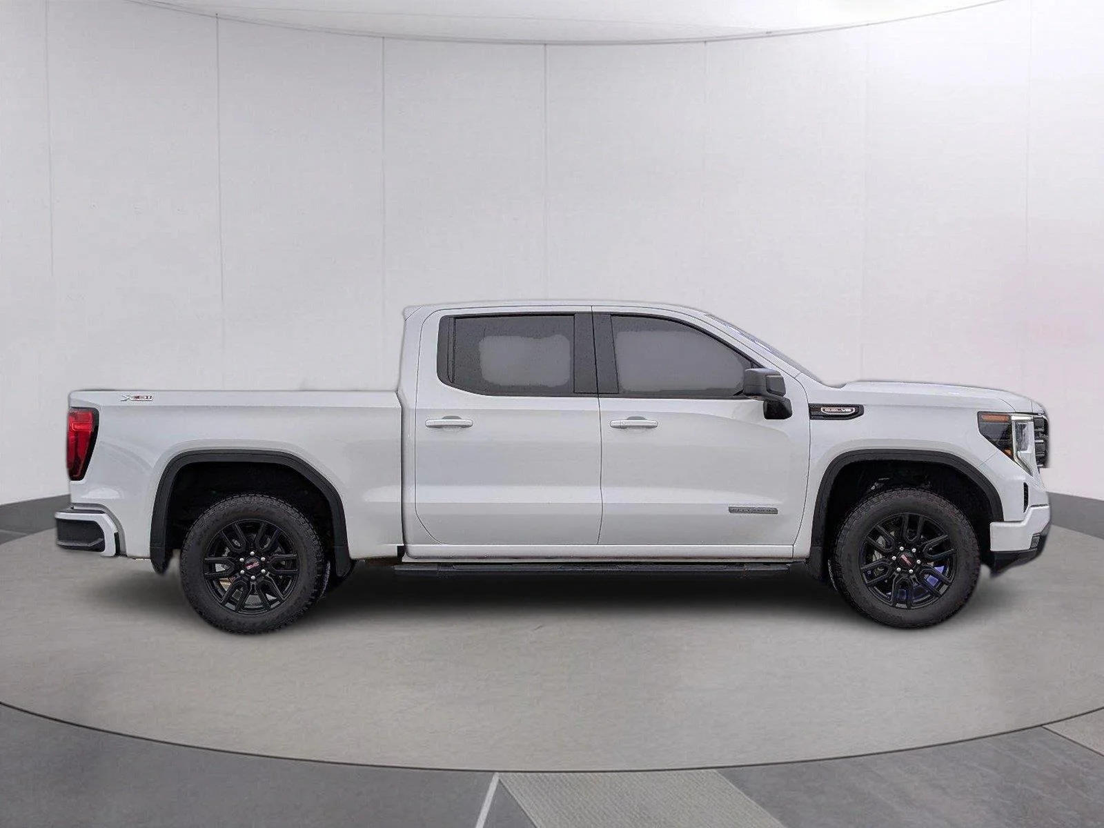 Used 2026 Summit White GMC Elevation image 8