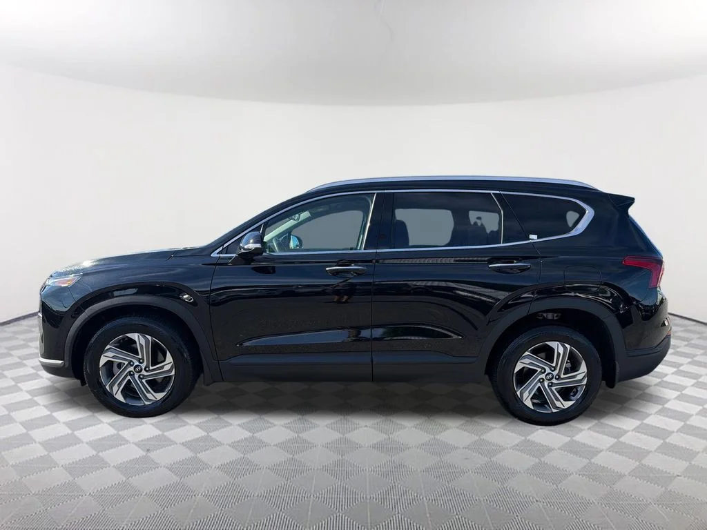 Used 2023 Black Hyundai SEL image 8