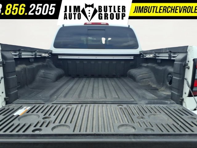 Used 2023 White Nissan Crew Cab PRO-4X 4x4 image 20