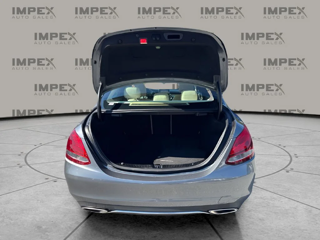 Used 2018 Beige Mercedes-Benz C 300 image 24