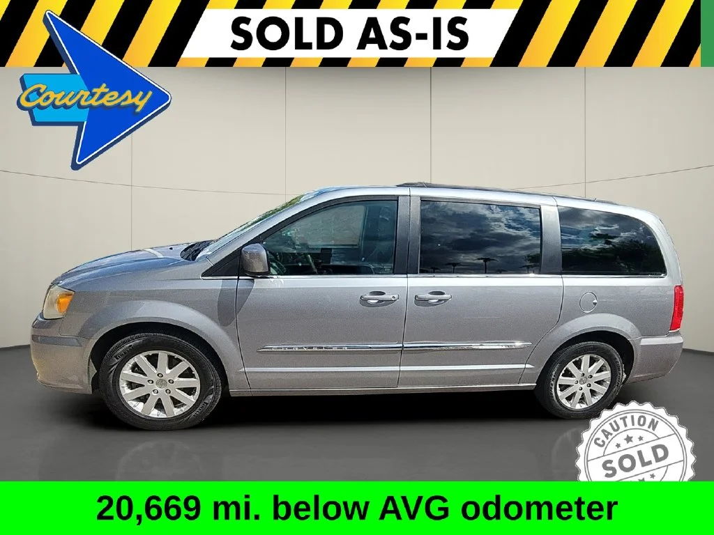 Used 2014 Silver Chrysler Touring image 4