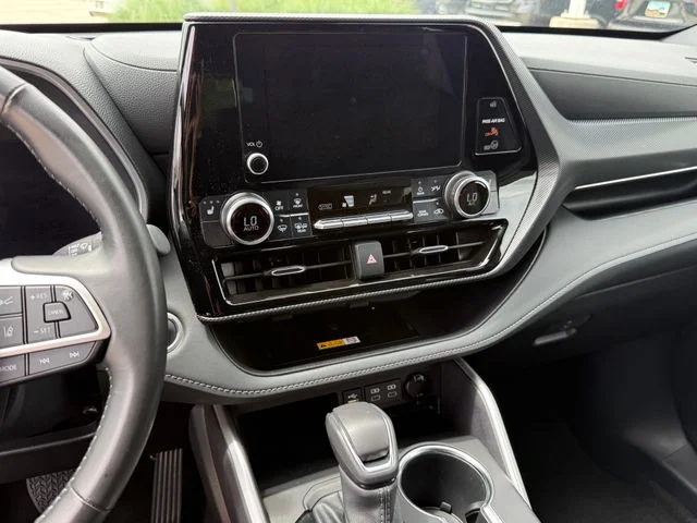 Used 2025 Silver Toyota XSE image 13