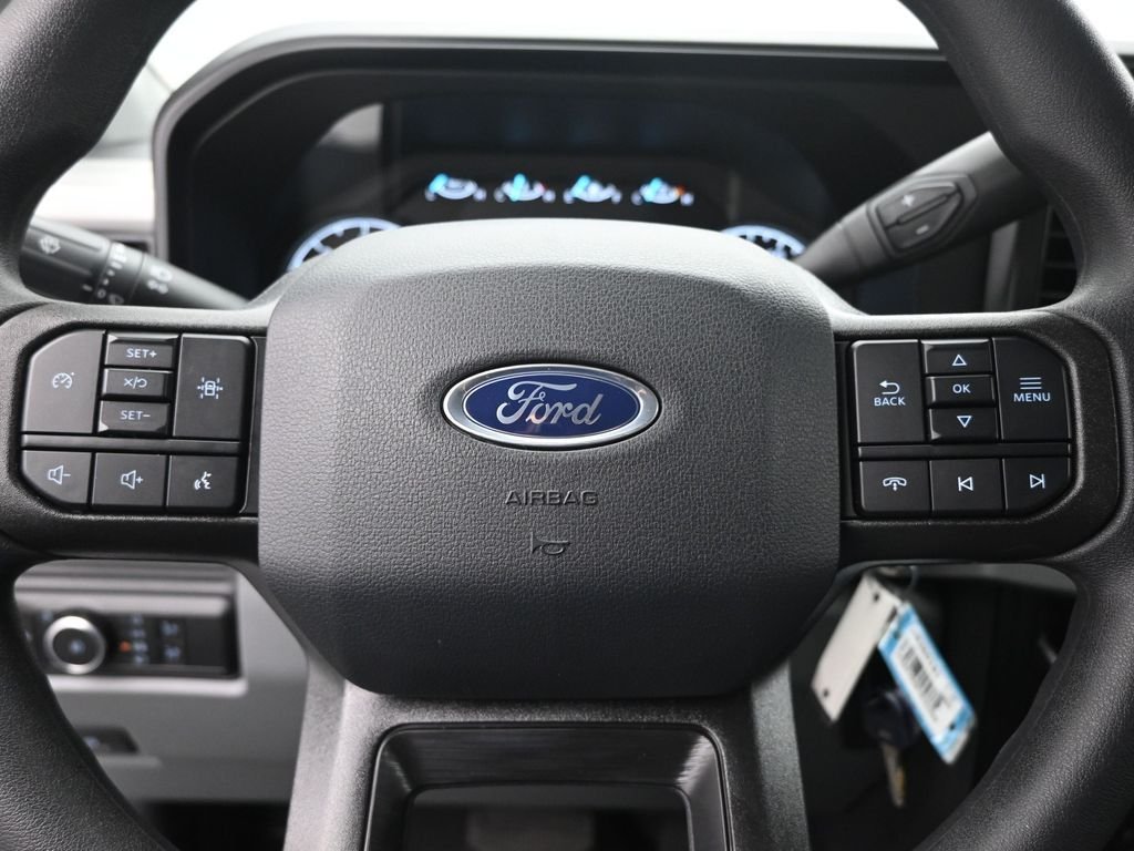 New 2026 Oxford White Ford XL image 10