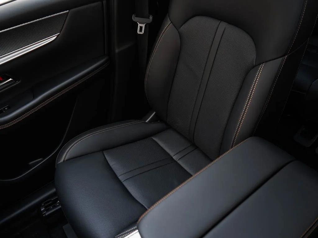 New 2026 Jet Black Mica Mazda 3.3 Turbo Preferred AWD image 26