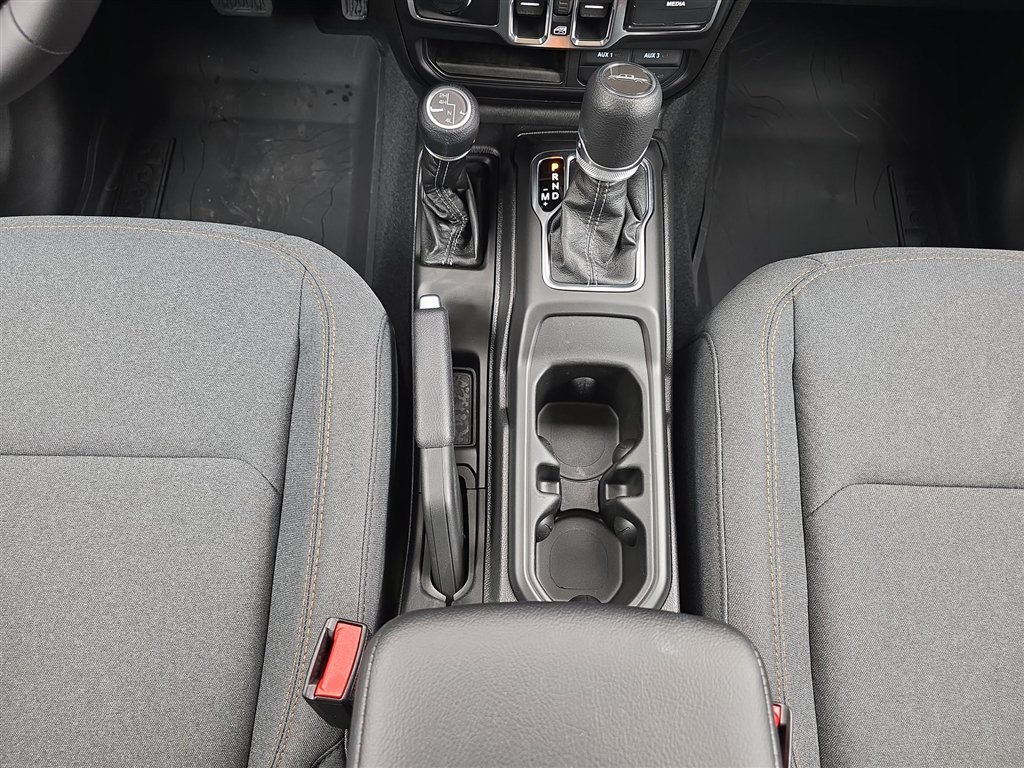 New 2026 Mojito Exterior Paint Jeep Sport S image 16