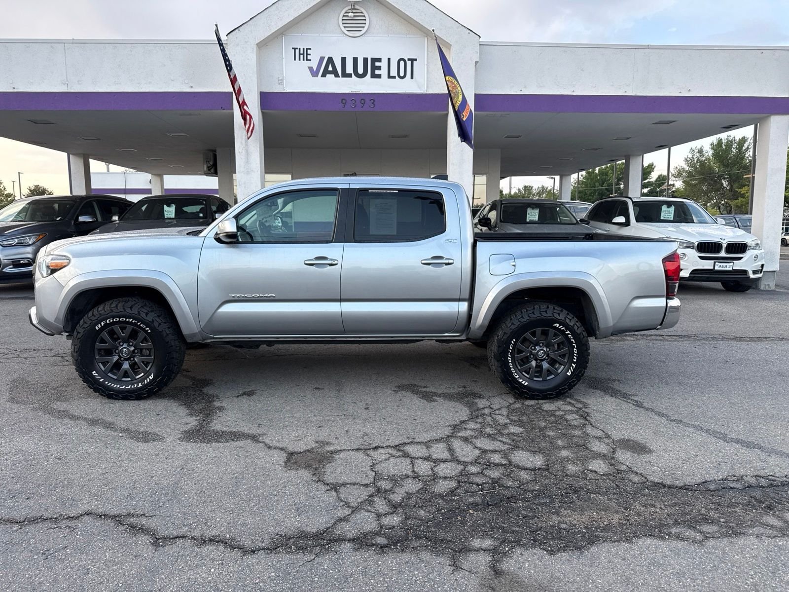 Used 2022 Silver Toyota SR5 image 1