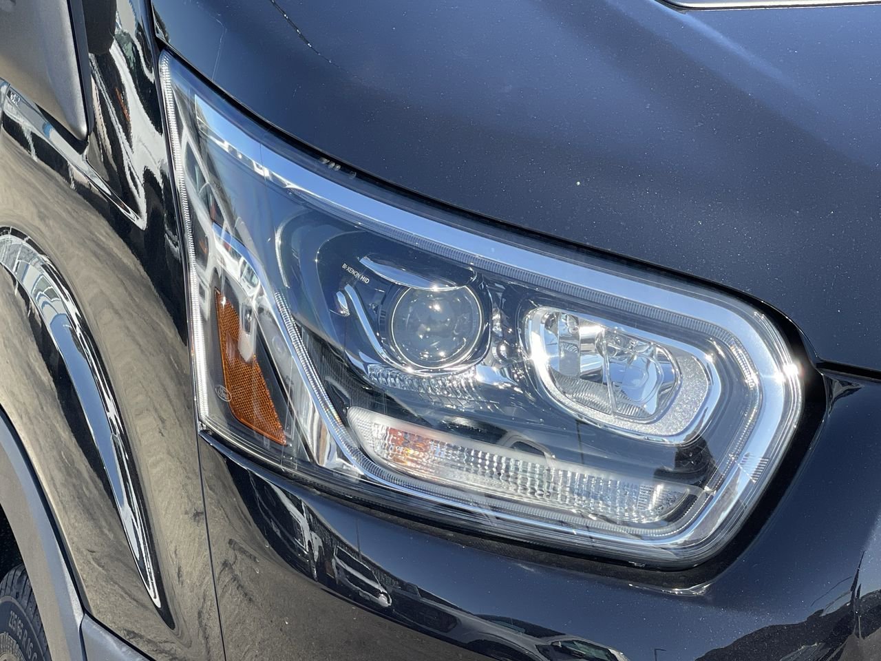 New 2025 Agate Black Metallic Ford  image 7