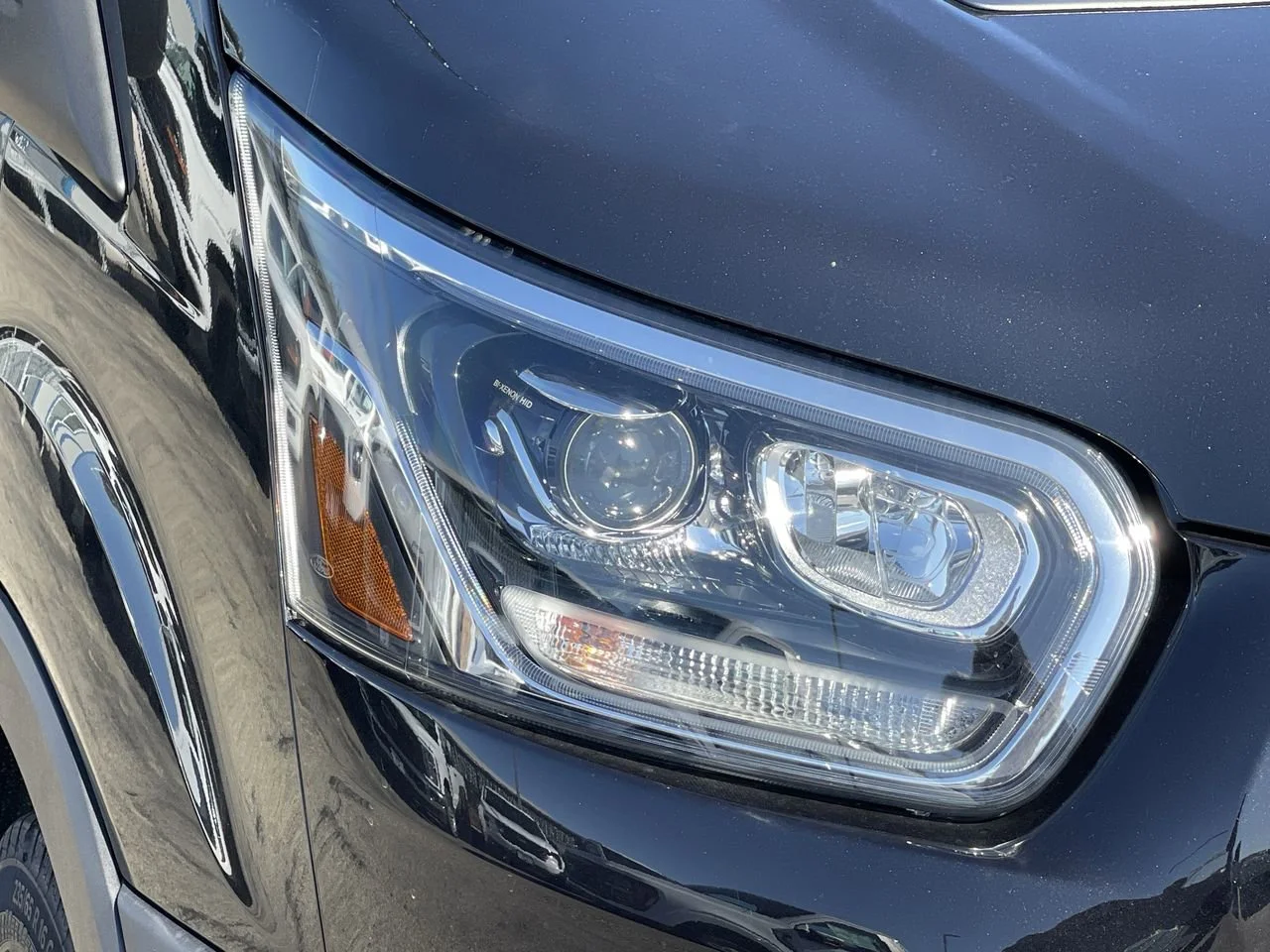 New 2025 Agate Black Metallic Ford  image 7