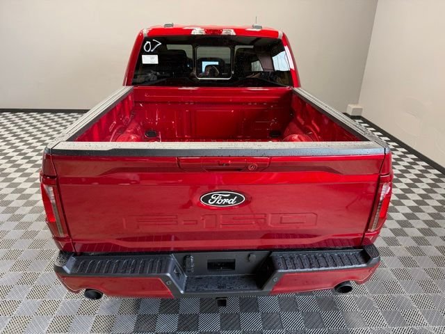 New 2026 Ruby Red Metallic Tinted Clearcoat Ford XLT image 12