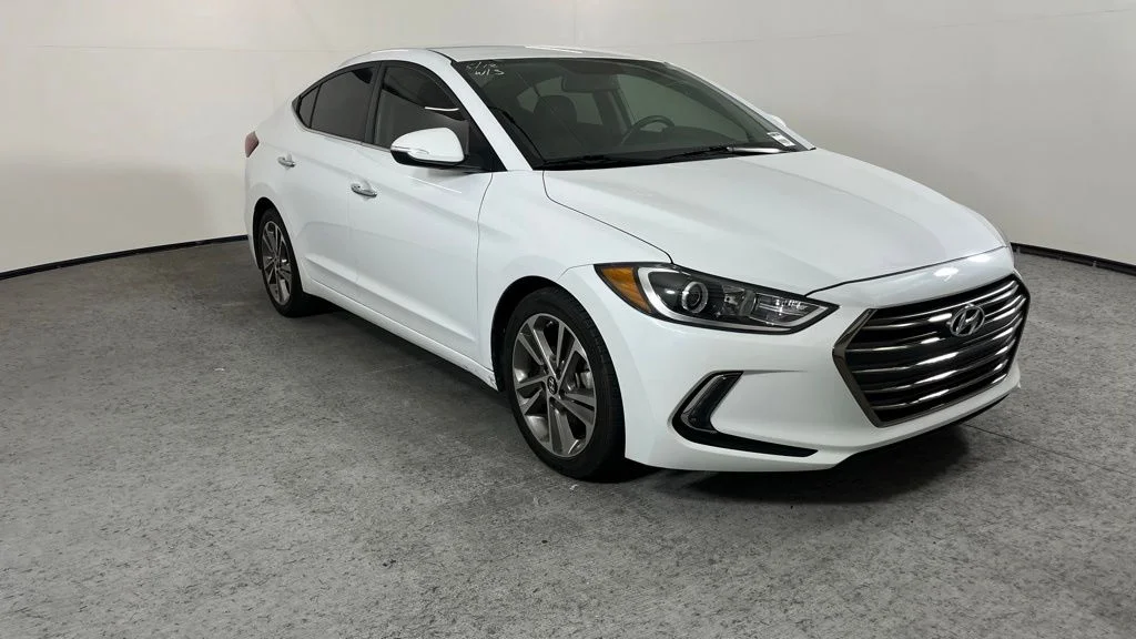 2017 Hyundai Elantra 1.8 Value Edition A/T's photo