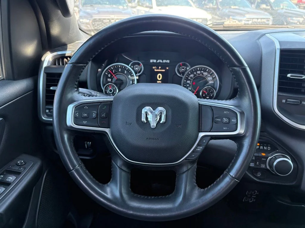 Used 2024 White Ram Big Horn/Lone Star image 17