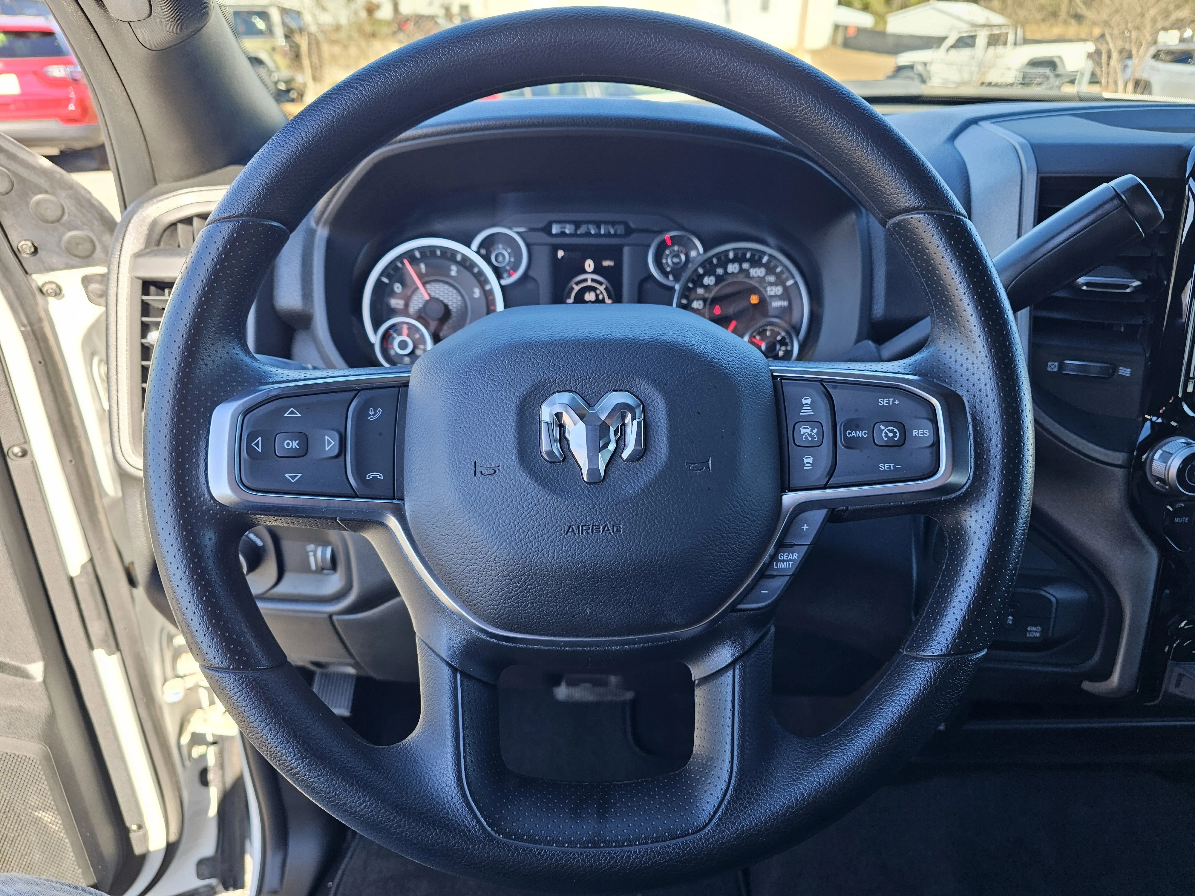 2025 RAM 2500 Tradesman - Photo 19