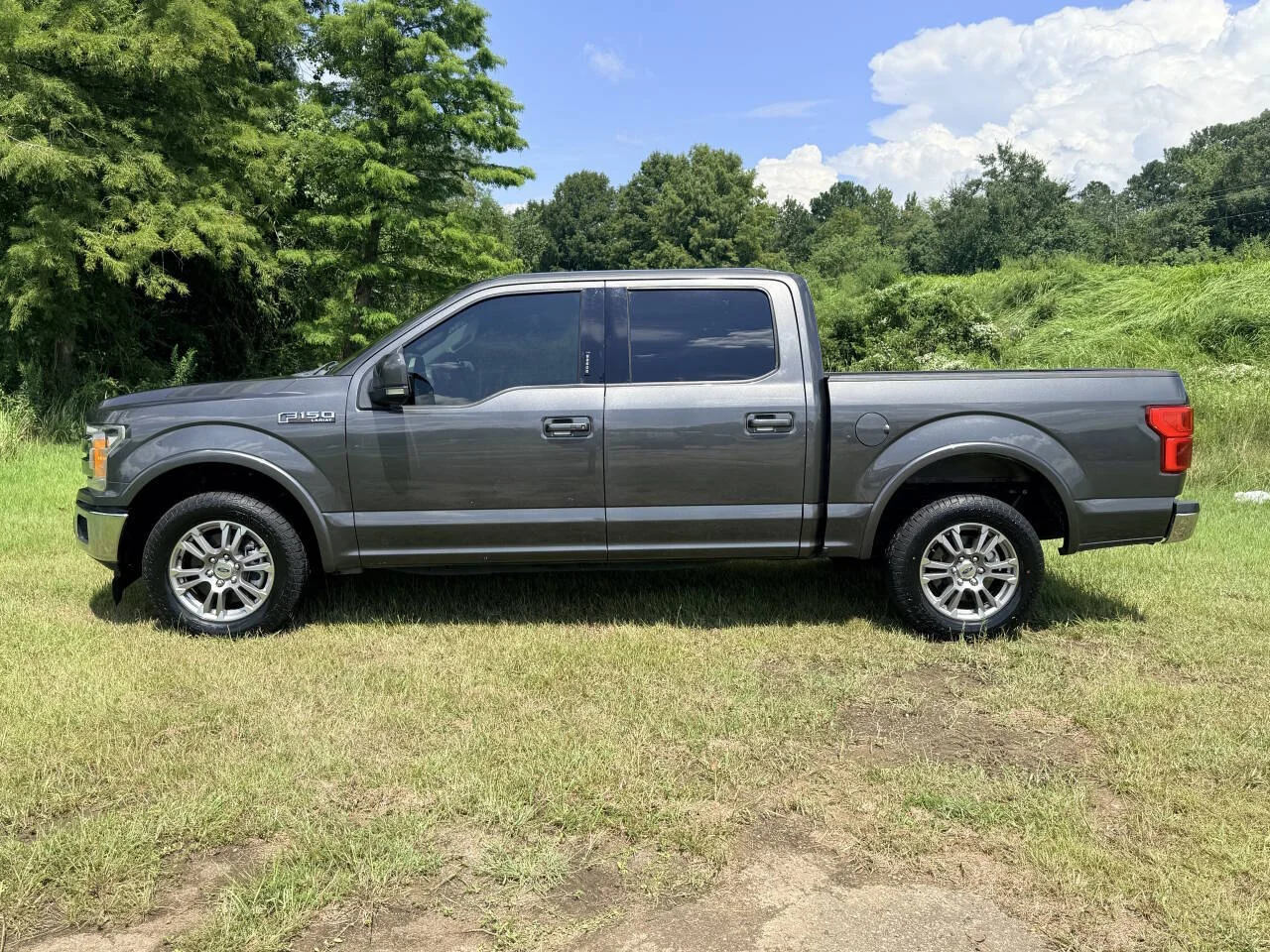 Used 2020 Gray Ford Lariat 4x2 4dr SuperCrew 5.5 ft. SB image 2