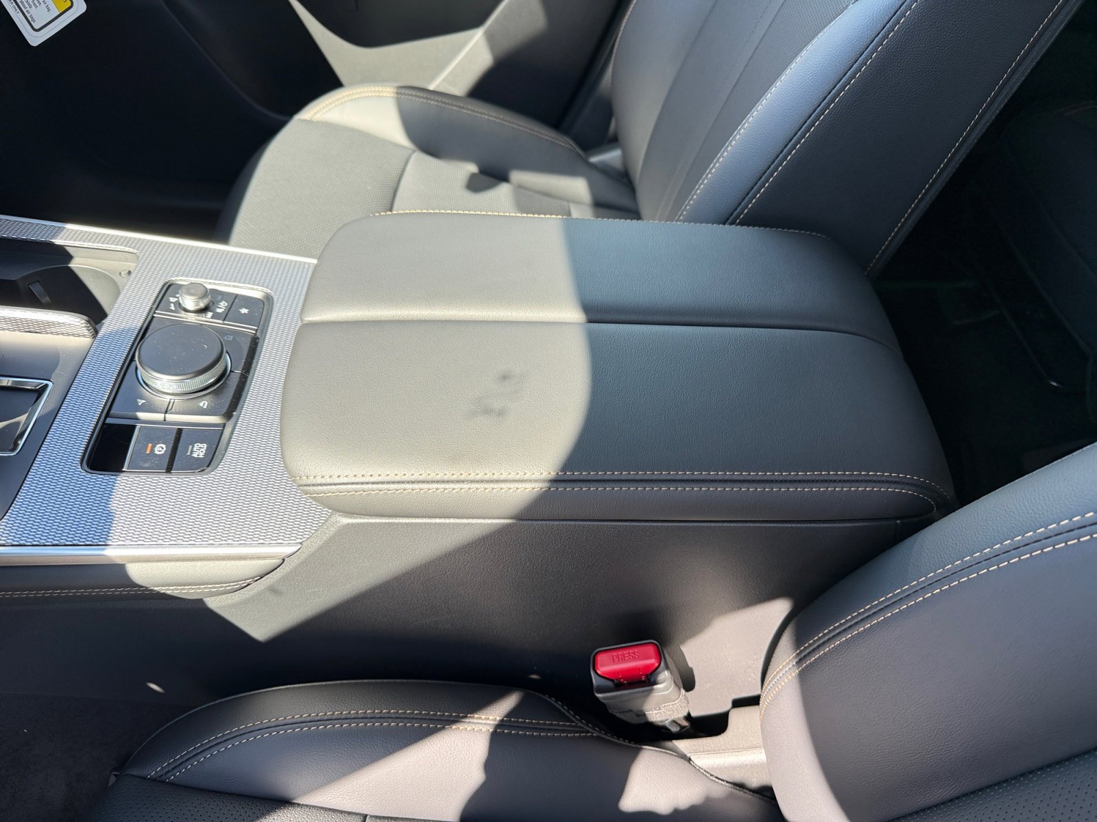 2026 Mazda CX-90 Preferred Package - Photo 14