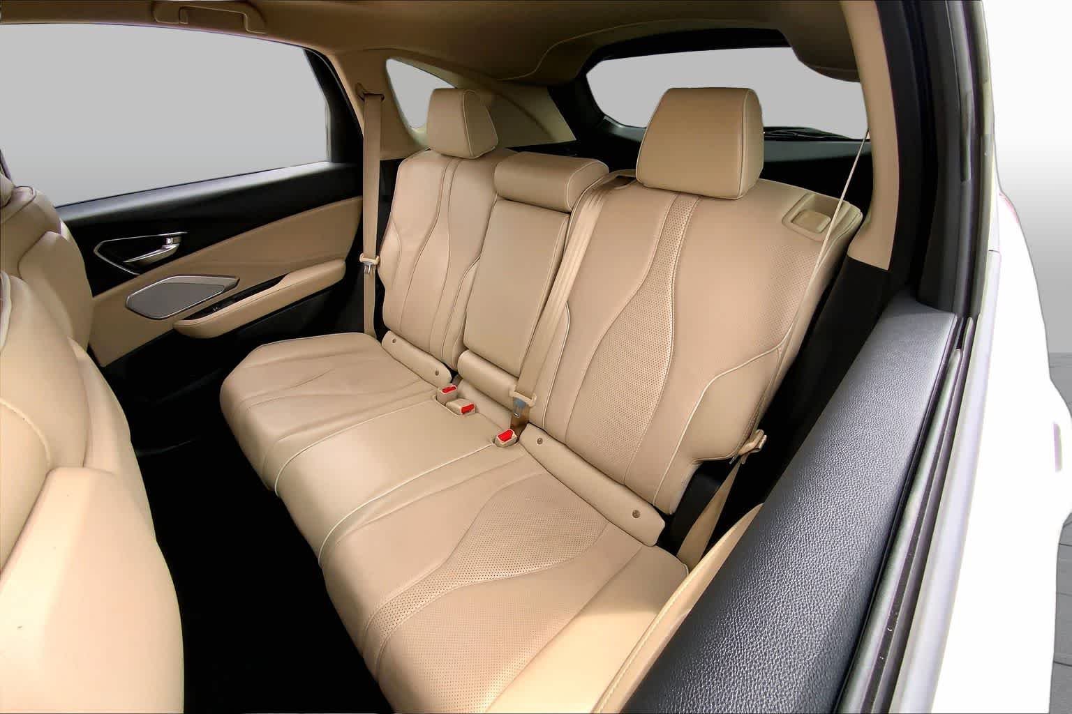 Used 2019 White Diamond Pearl Acura w/Advance Pkg image 18