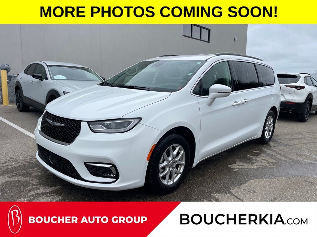 2022 Chrysler Pacifica Touring L