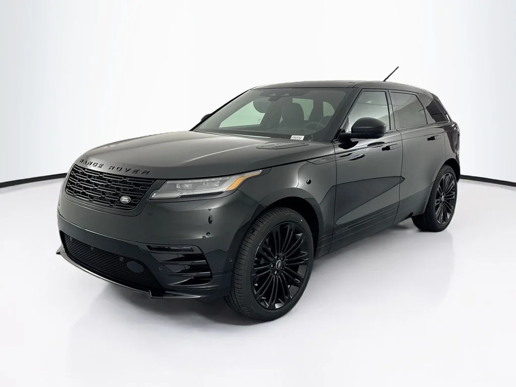 New 2026 Santorini Black Land Rover Belgravia Edition image 1