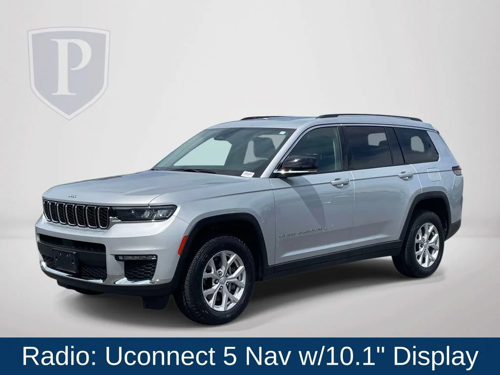 Used 2023 Silver Jeep Limited 4x4 image 4