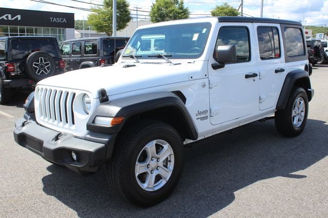 Used 2019 White Jeep Unlimited Sport S image 2