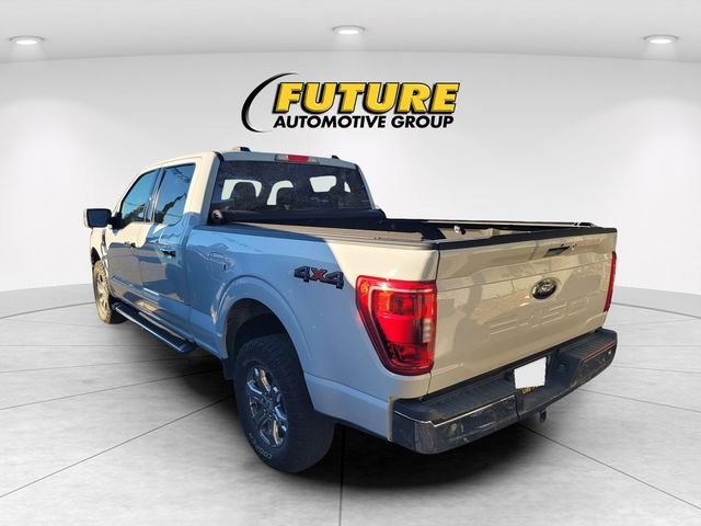 Used 2022 White Ford XLT image 4