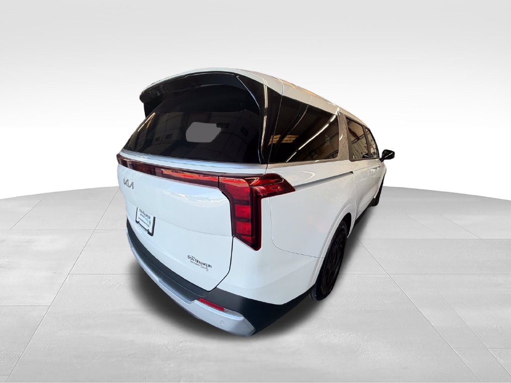 Used 2025 White Kia LXS image 5