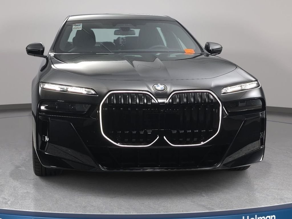New 2026 Black Sapphire Metallic BMW 760i xDrive image 2