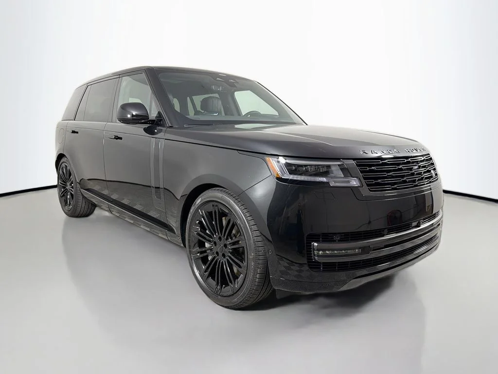 New 2026 Santorini Black Land Rover SE LWB 7-Seats / V8 image 3