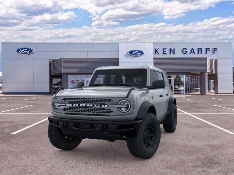 New 2026 Avalanche Gray Ford Badlands image 2