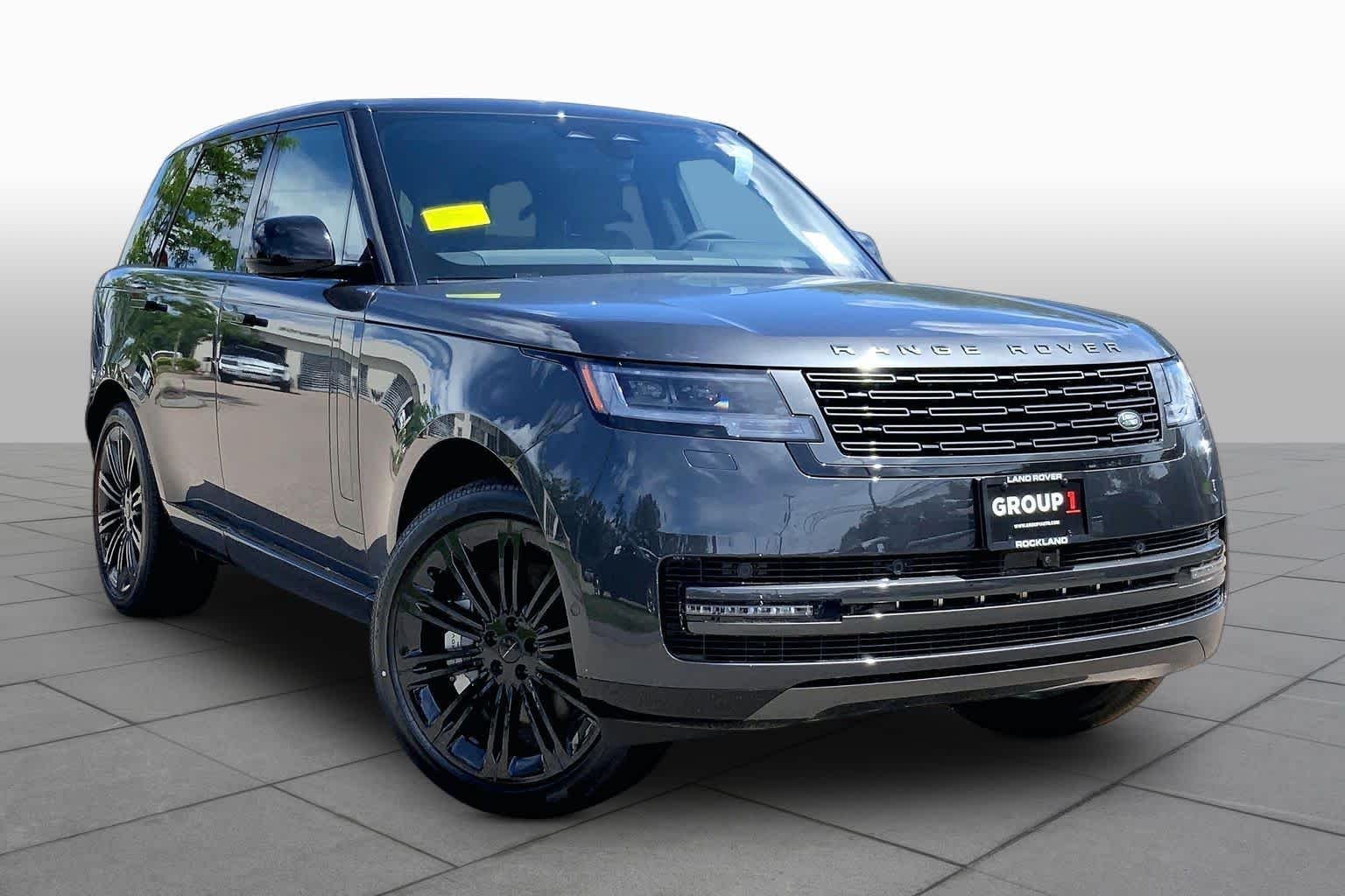 New 2026 Carpathian Grey LAND ROVER SE image 16