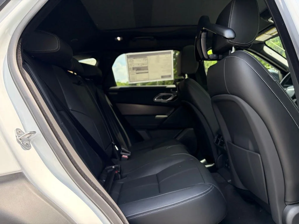 New 2026 White Land Rover  image 17