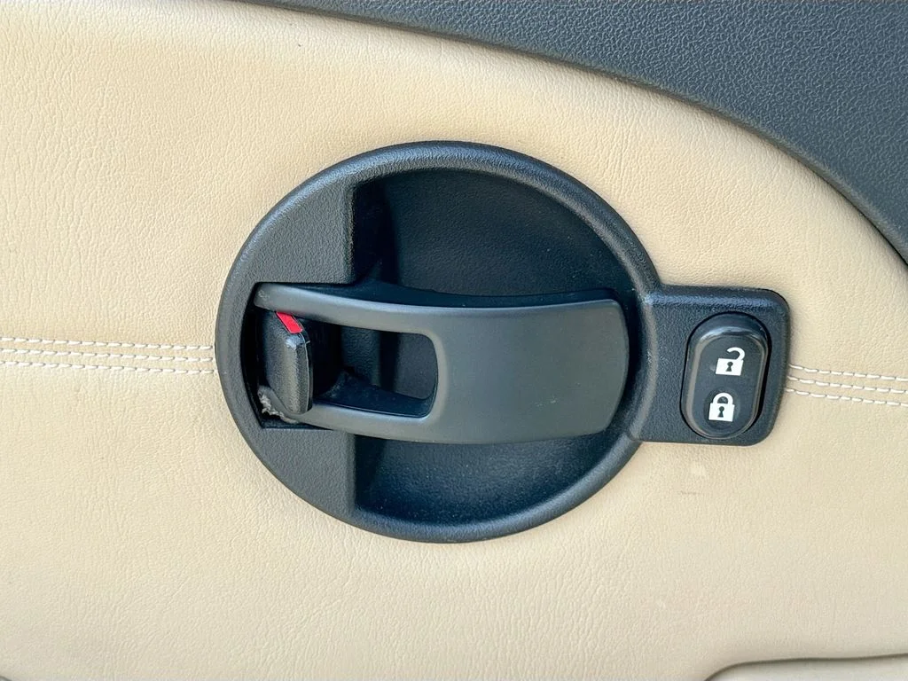 Used 2008 Beige Chevrolet LT image 21