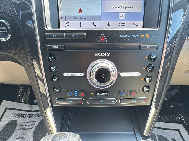 Used 2019 Black Ford Limited image 21