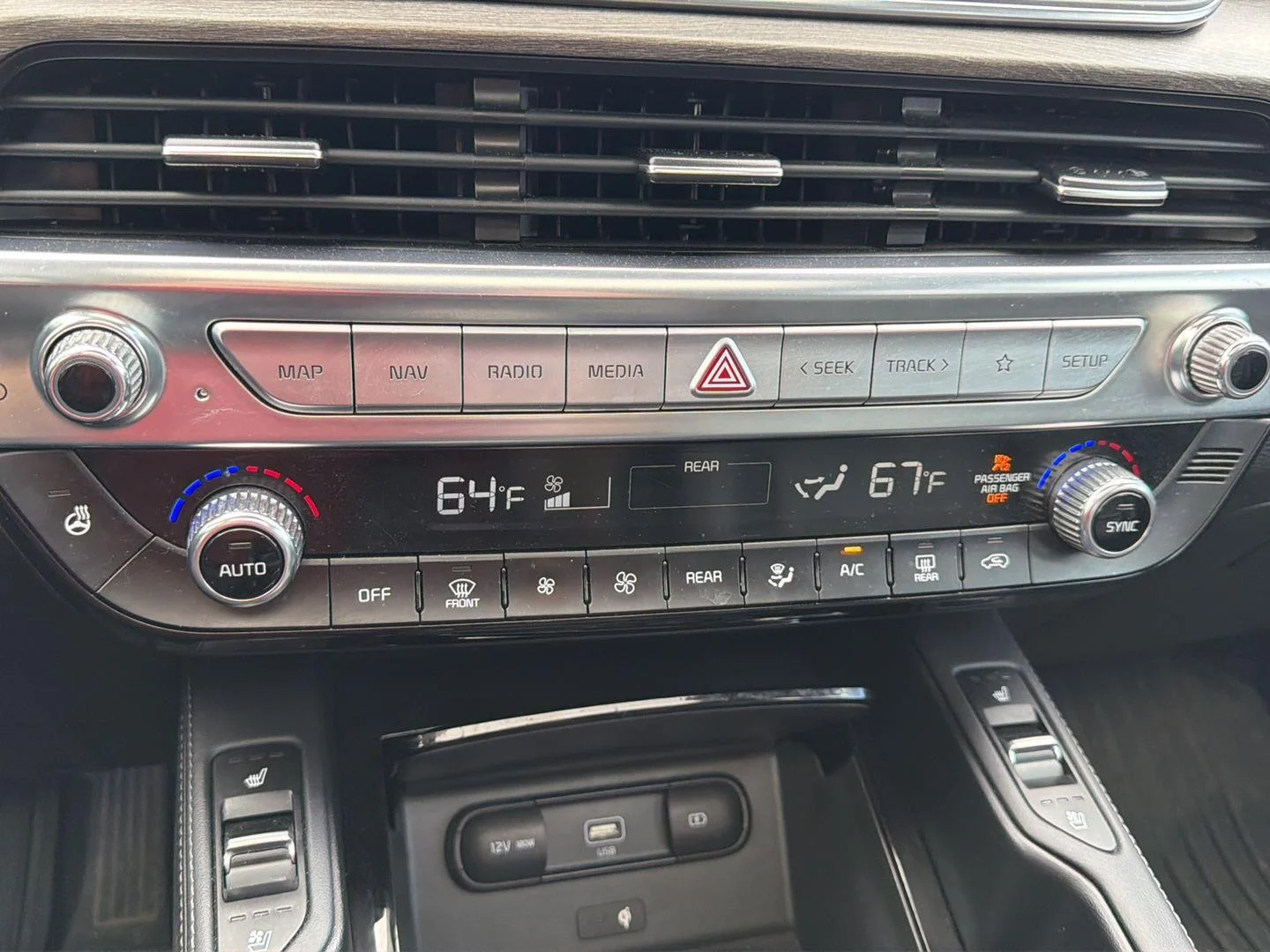 Used 2021 Glacial White Pearl Kia EX image 26