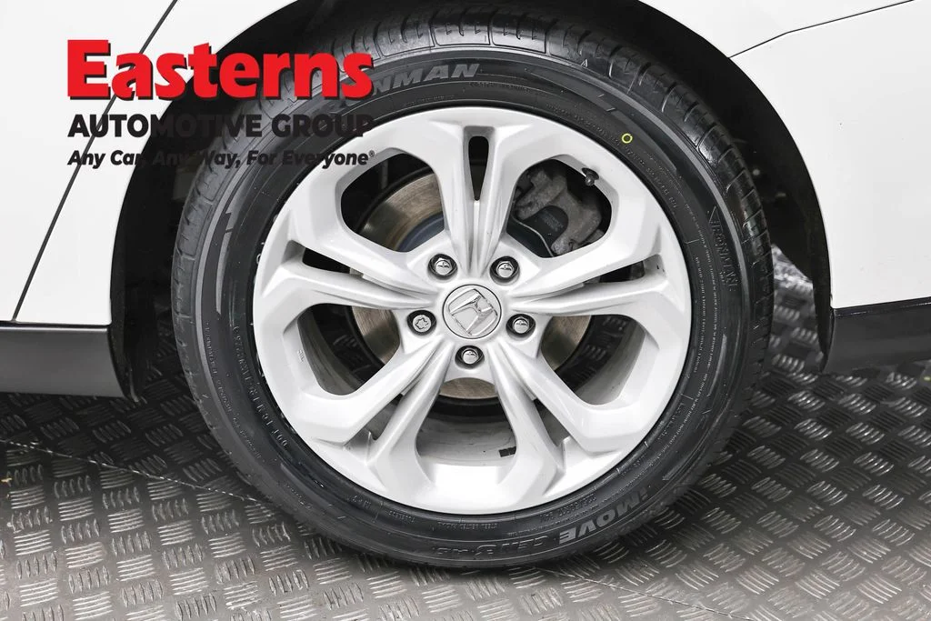Used 2024 White Honda LX image 8