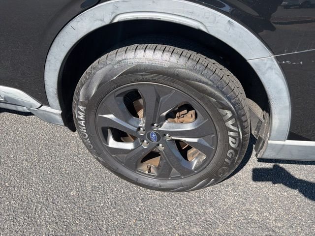 Used 2020 Black Subaru Onyx Edition XT image 9