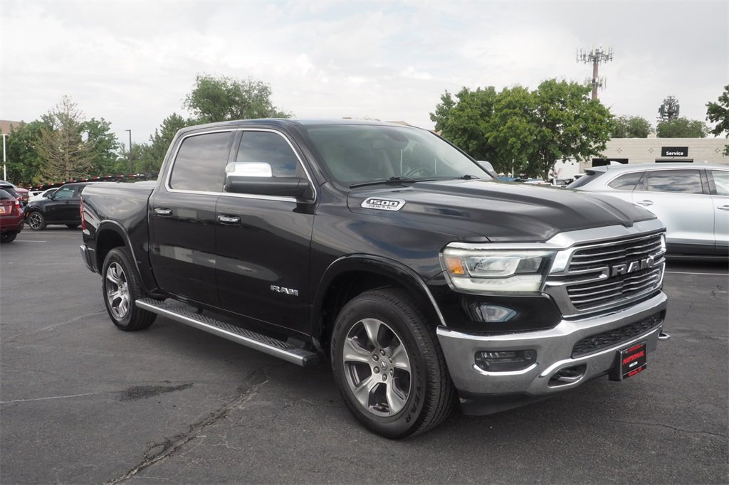 2019 Ram 1500 Laramie photo 3