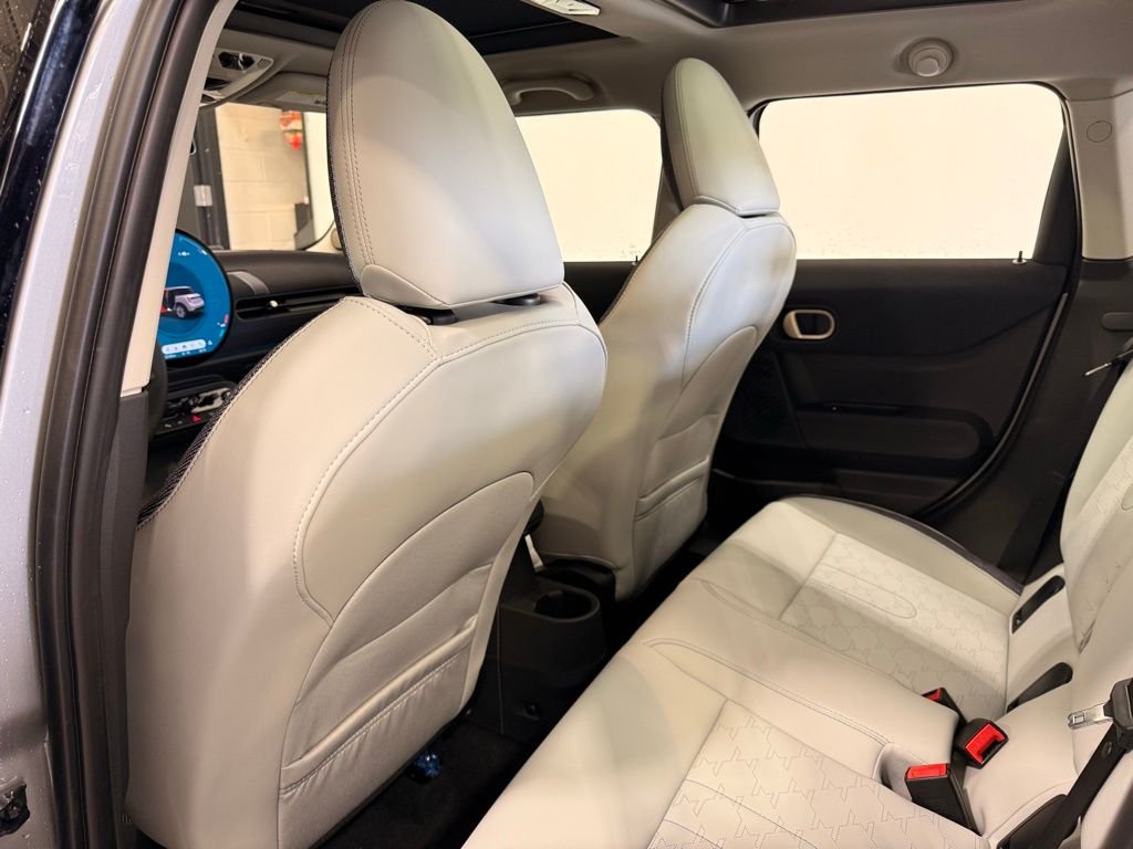 2025 MINI Hardtop 4 Door S - Photo 20