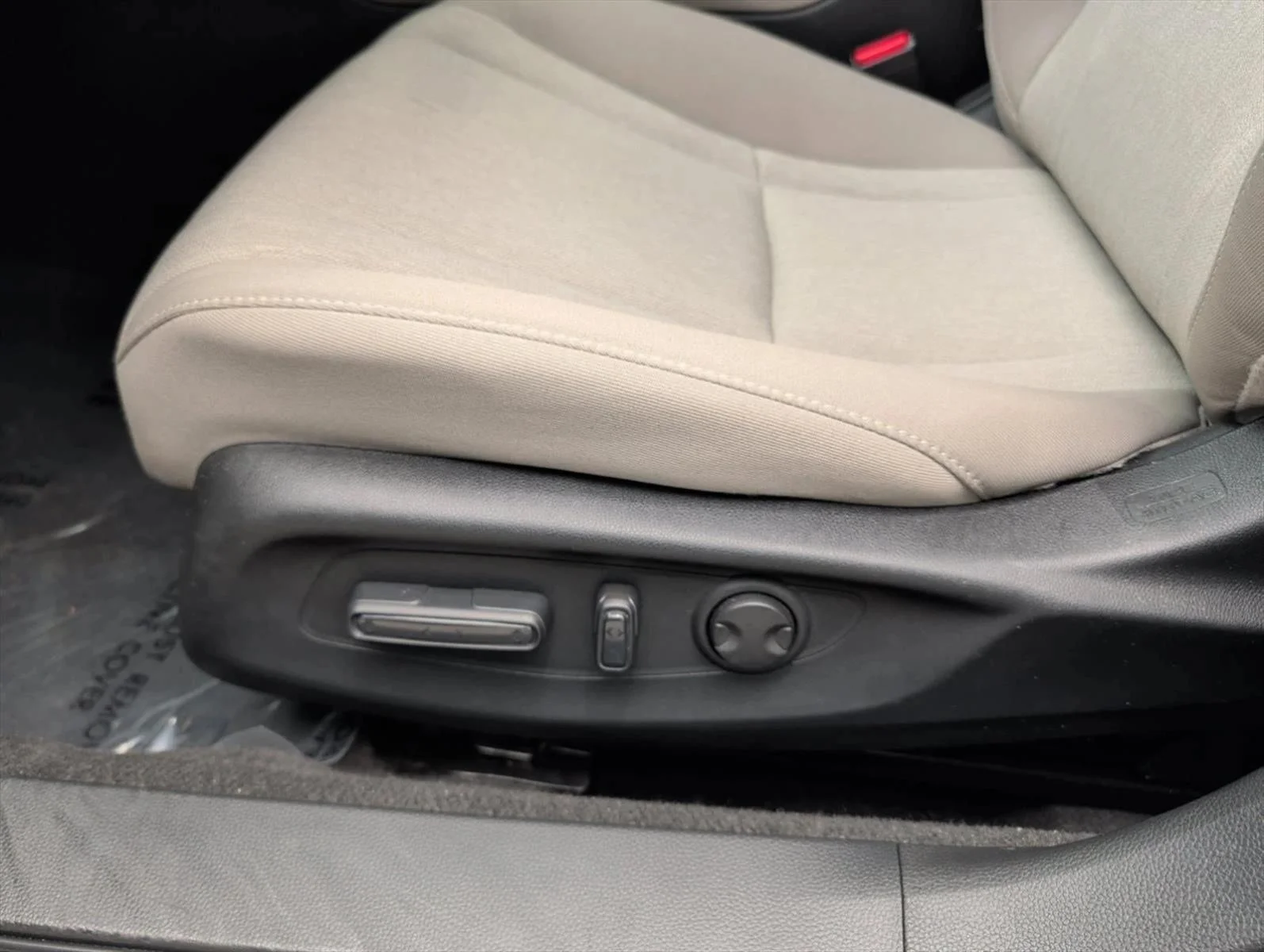 Used 2024 Meteorite Gray Metallic Honda EX image 11