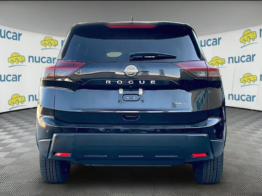 Used 2024 Black Nissan S image 5