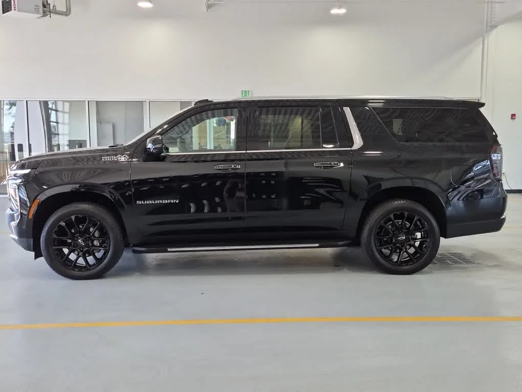 Certified Used 2025 Black Chevrolet High Country image 5