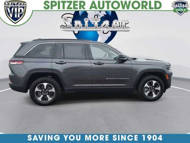 Certified Used 2025 Gray Jeep 4xe image 10