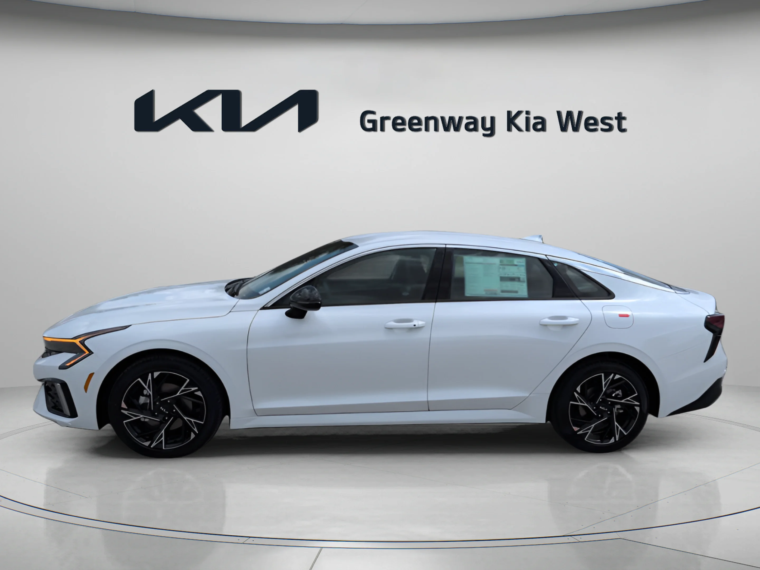 New 2026 Snow White Pearl Kia GT-Line image 5