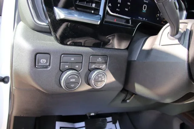 2026 Chevrolet Silverado 3500 HD LT - Photo 16