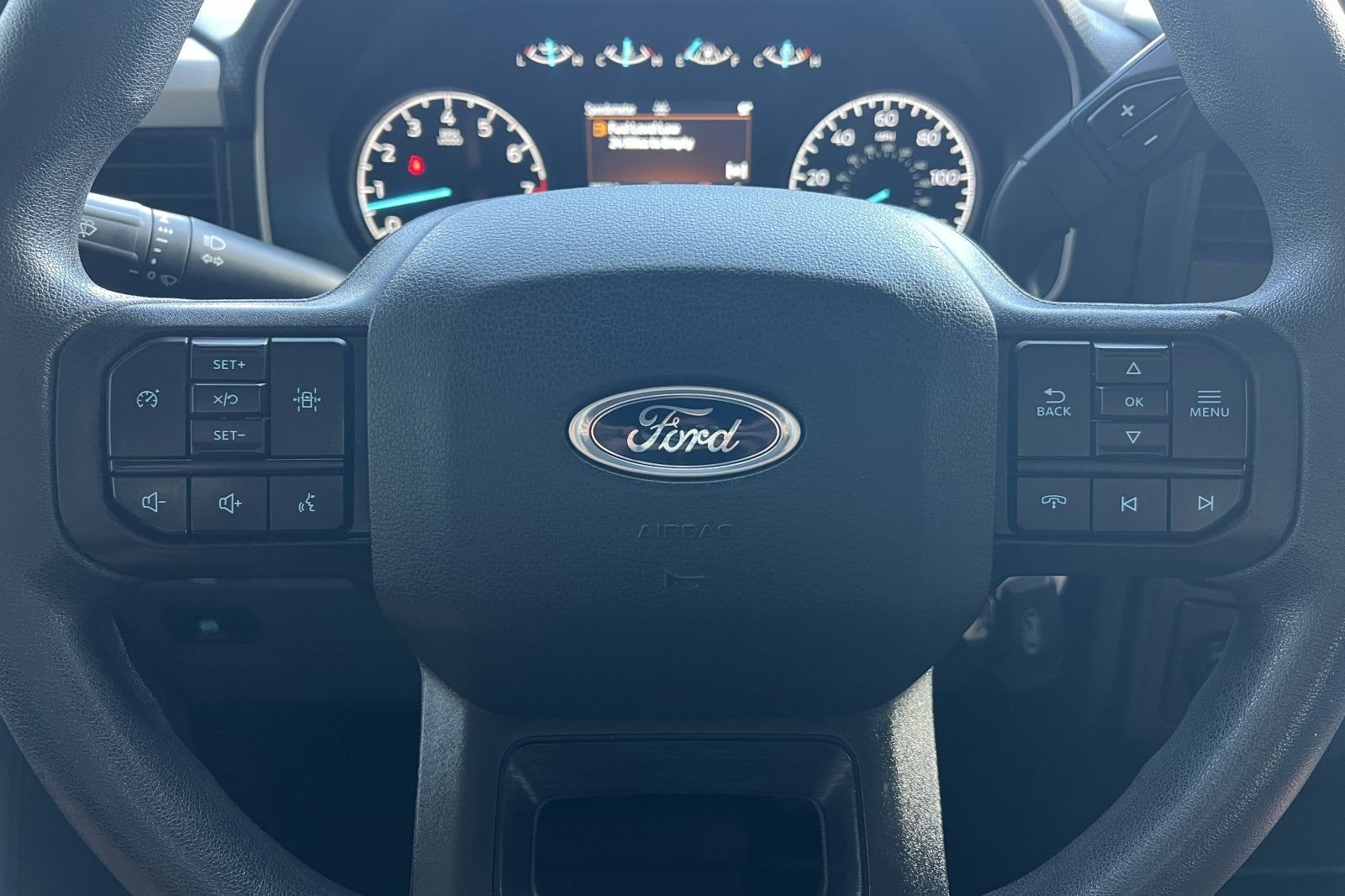 Used 2022 White Ford XL image 19