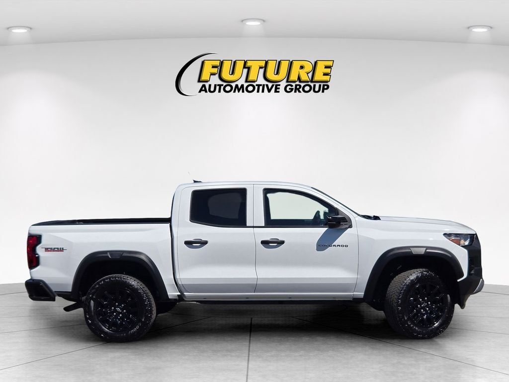 Used 2026 White Chevrolet Trail Boss image 3