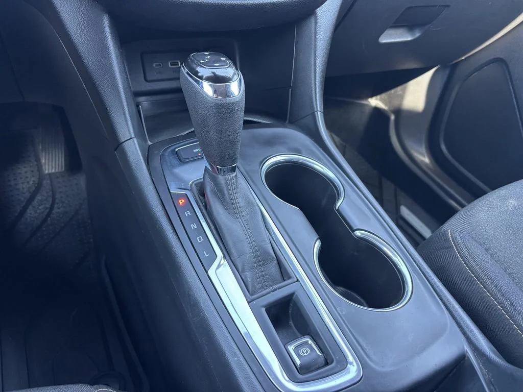 Used 2020 MIDNIGHT BLUE METALLIC Chevrolet LT image 34