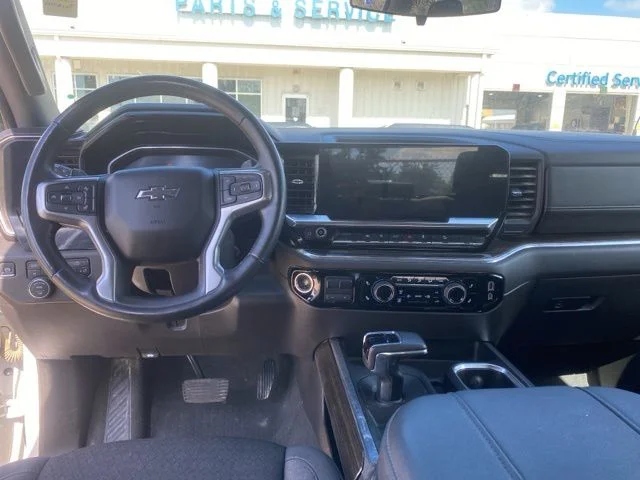 Used 2024 White Chevrolet LT Trail Boss image 51