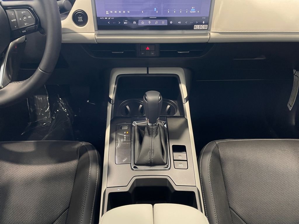 New 2026 Machine Gray Mazda 2.5 S Select image 10